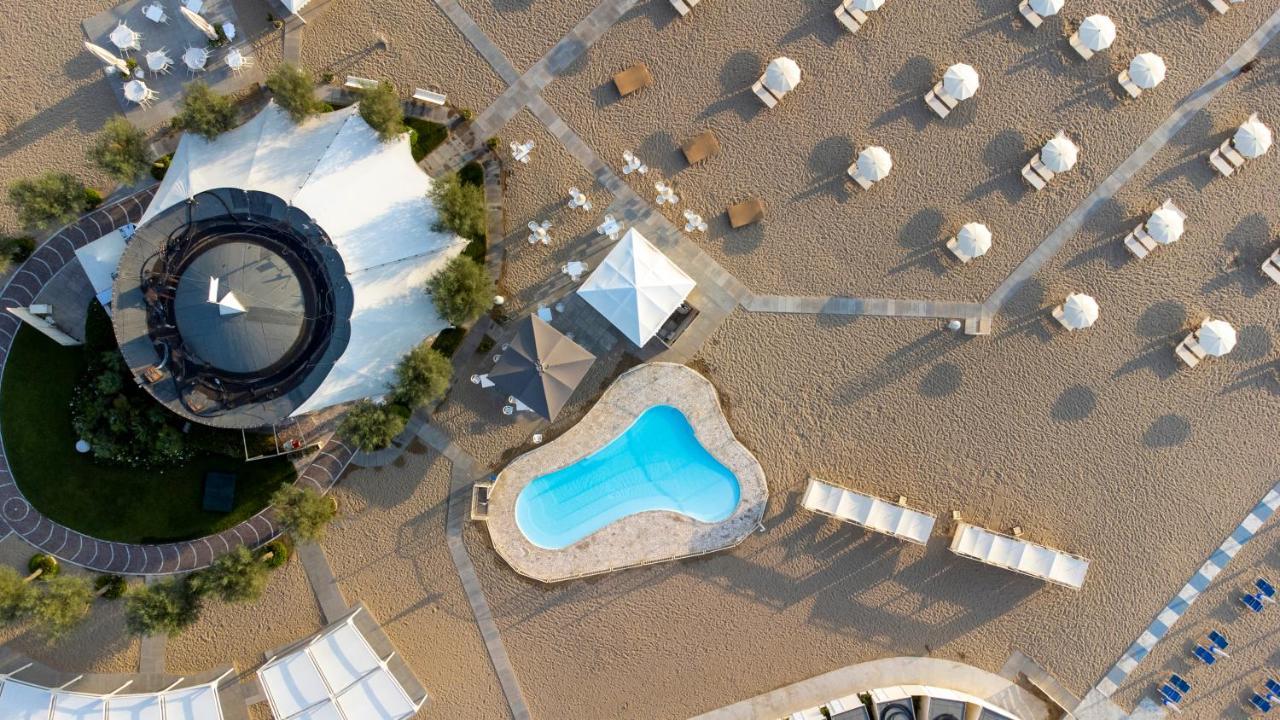 Hotel Residenza Parco Fellini Rimini Exterior foto